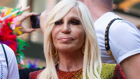 donatella versace facebook.